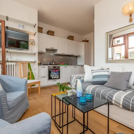Apartment Lungarno Del Tempio River View By 360rentals Florence
